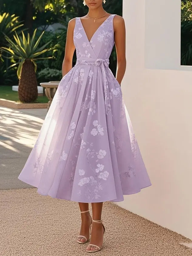 RetroLuxe Printed Sleeveless Midi Dress | Retro Volume